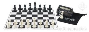 Collezionismo sportivo: Ajedrez. Chess set black and white with DGT1001 clock, chessmen, cloth-bag, board